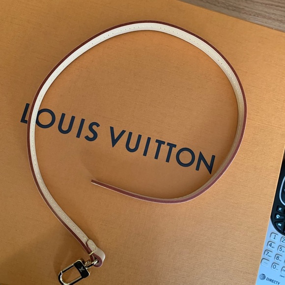 Authentic Pochette Accessories STRAP _NEW - Picture 3 of 6